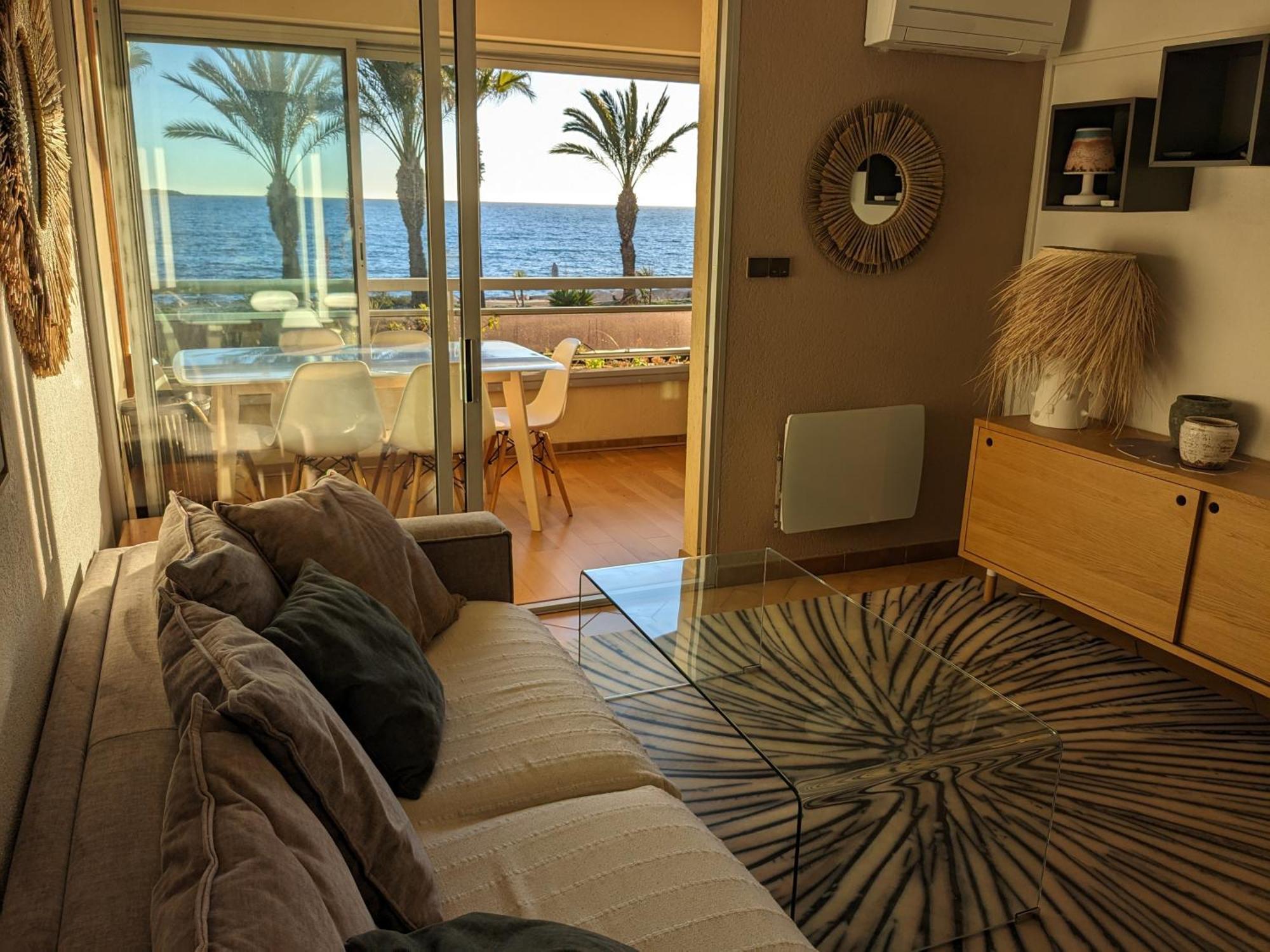 "Le Palmier Dore", Cosy T3 A 3 Minutes A Pied Des Plages, Parking Et Clim 滨海萨纳里 外观 照片